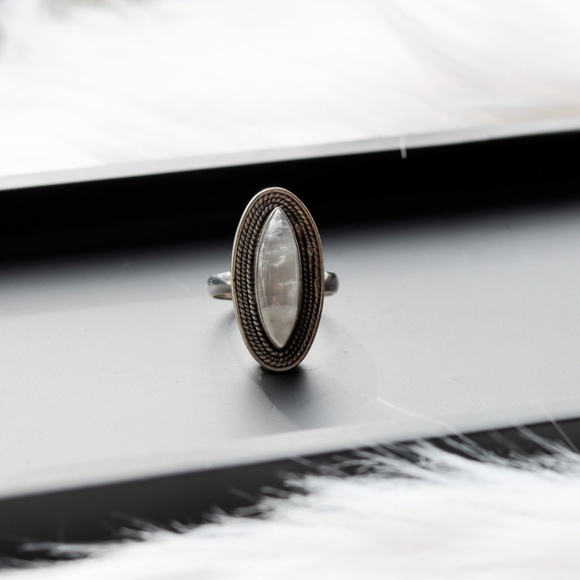 Moonstone Sterling Silver Ring - Picture 1 of 2